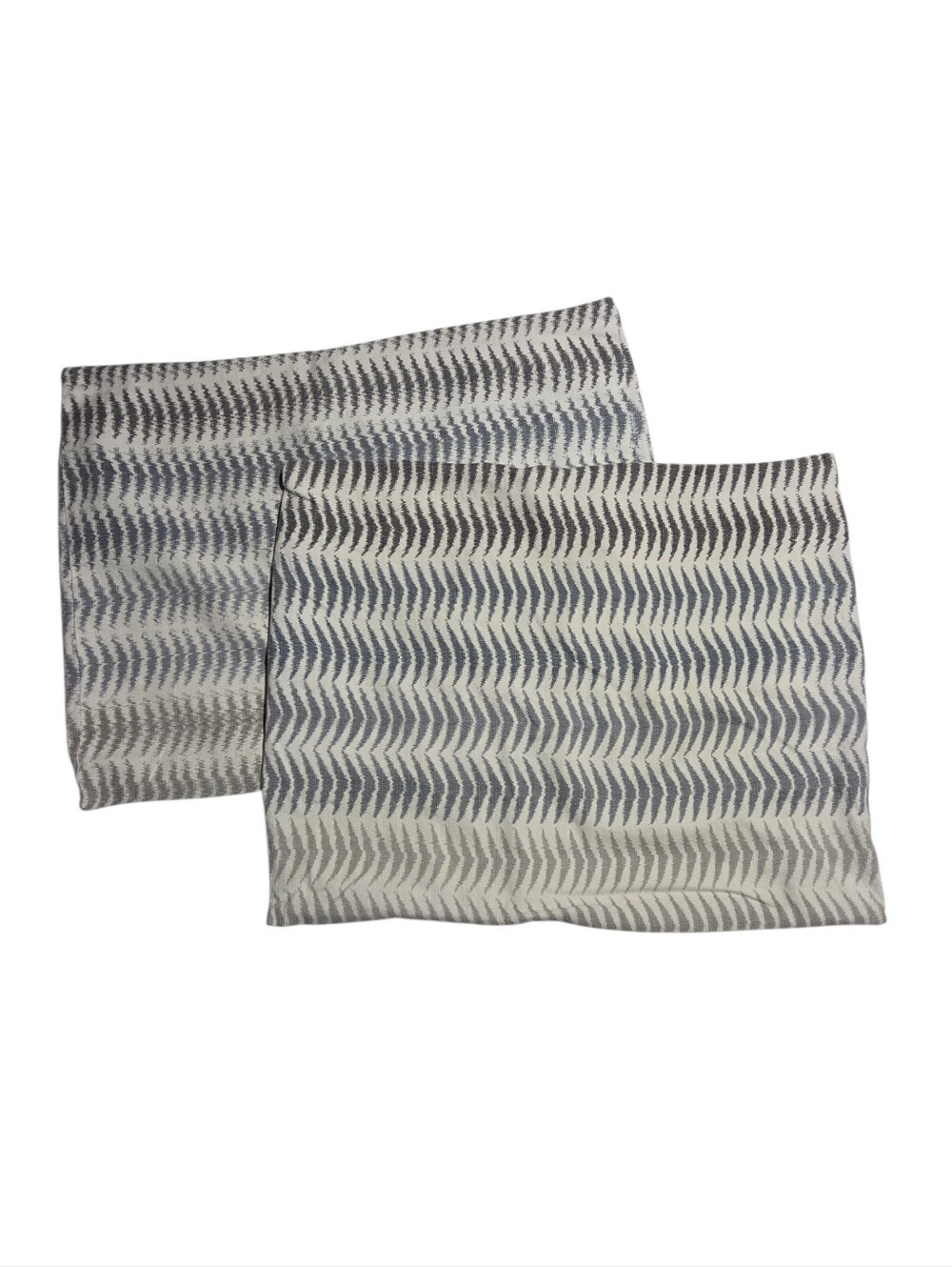 Crate & Barrel Carmelo Gray Zig-Zag Cotton Standard Pillowcases